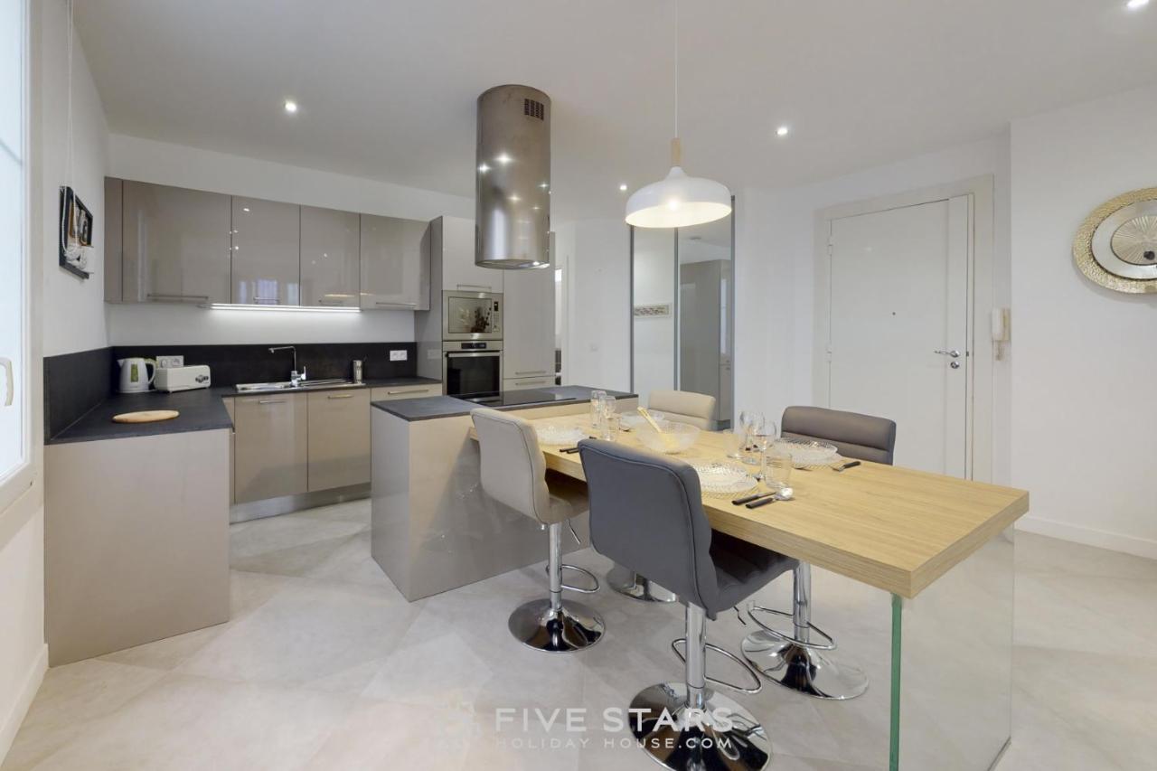 Grand Suite Promenade Five Stars Holiday House Nisa Exterior foto