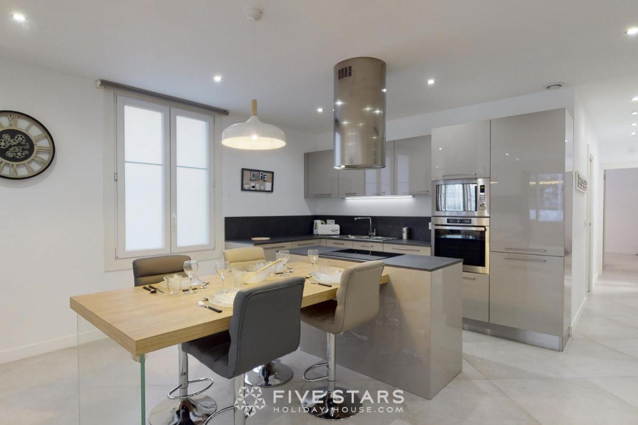 Grand Suite Promenade Five Stars Holiday House Nisa Exterior foto