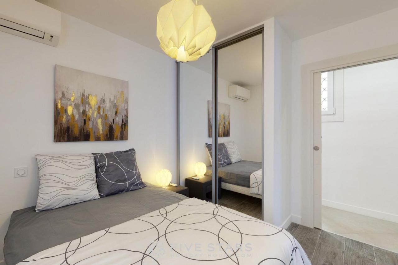 Grand Suite Promenade Five Stars Holiday House Nisa Exterior foto